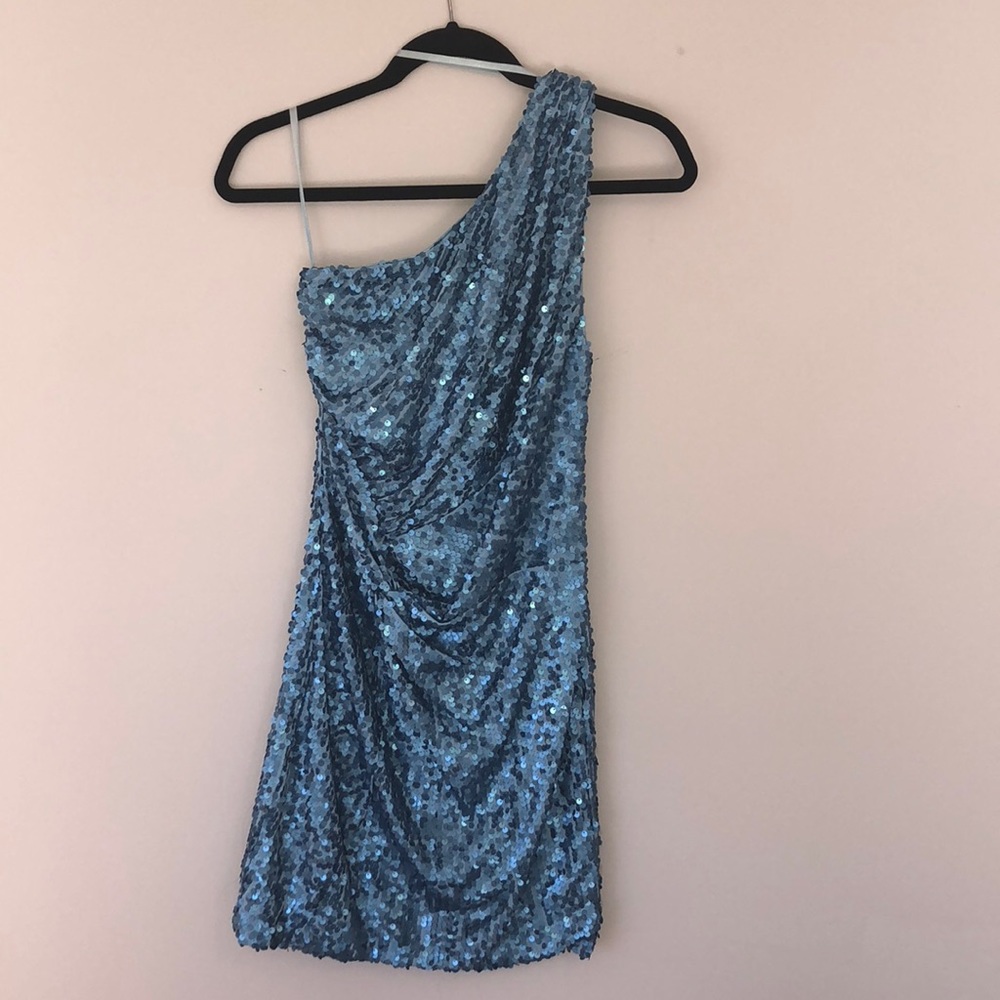 Perfect Homecoming Dress!!!💎💙